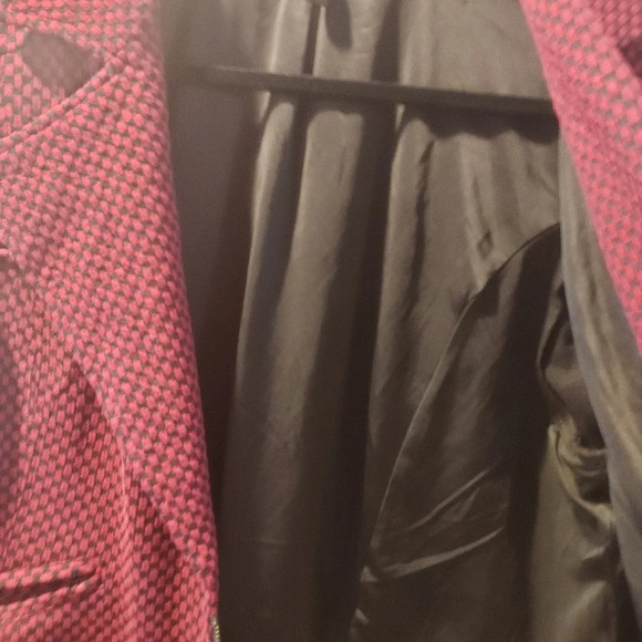 Torrid Maroon Red and Black Checkered Moto Knit Zipper Jacket in Size 2 - Picture 10 of 12